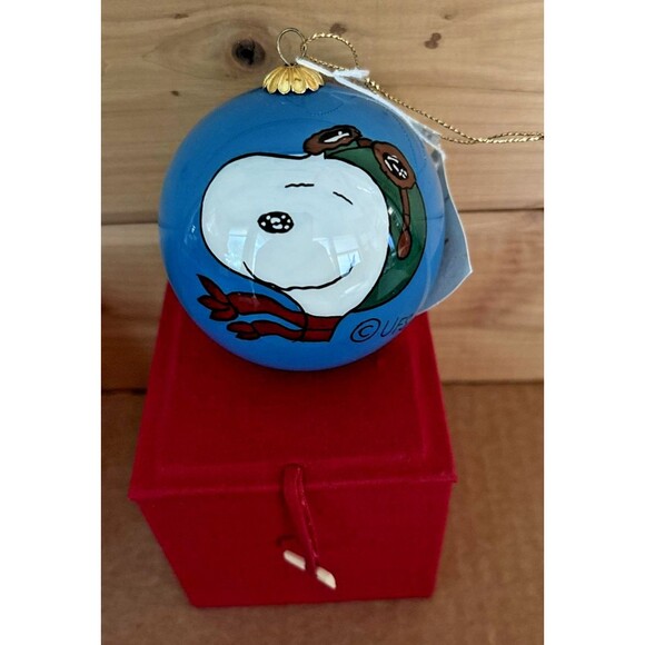 Snoopy Christmas Peanuts Ornament Decoration Holiday Flying Ace Blue Red Baron - Picture 1 of 5